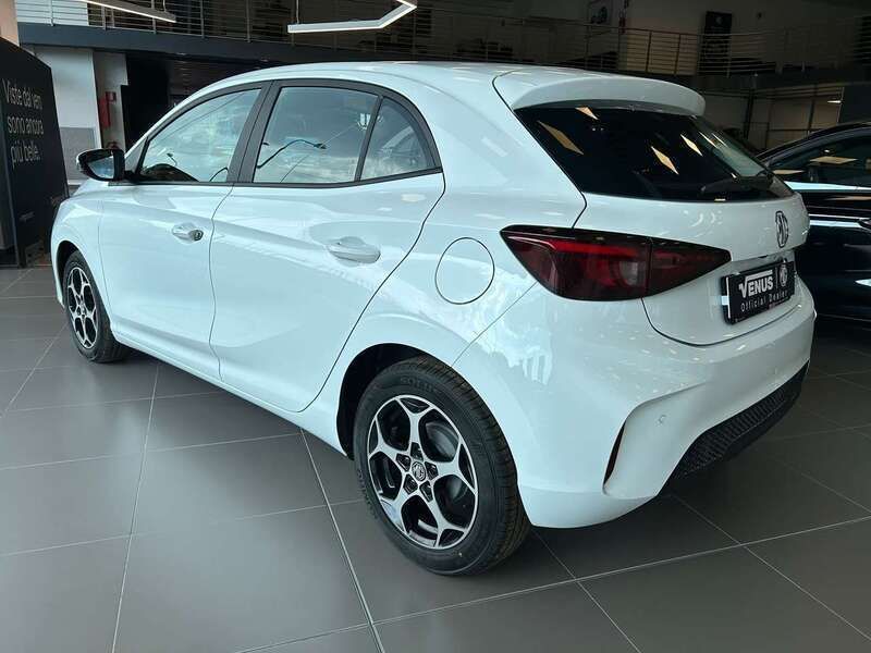Nuova MG MG3 Comfort 116 CV (85 kW) 2025 Giallo alba Utilitaria