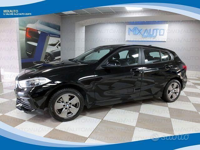 Usata BMW 116 Advantage 136 CV (100 kW) 2021 Nero Utilitaria