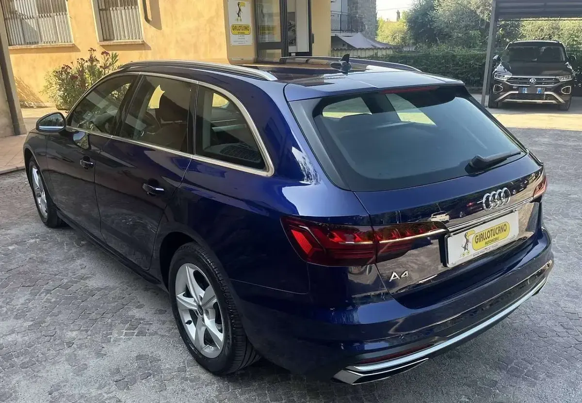 Usata Audi A4 Advanced Plus 163 CV (119 kW) 2023 Navarra Station wagon