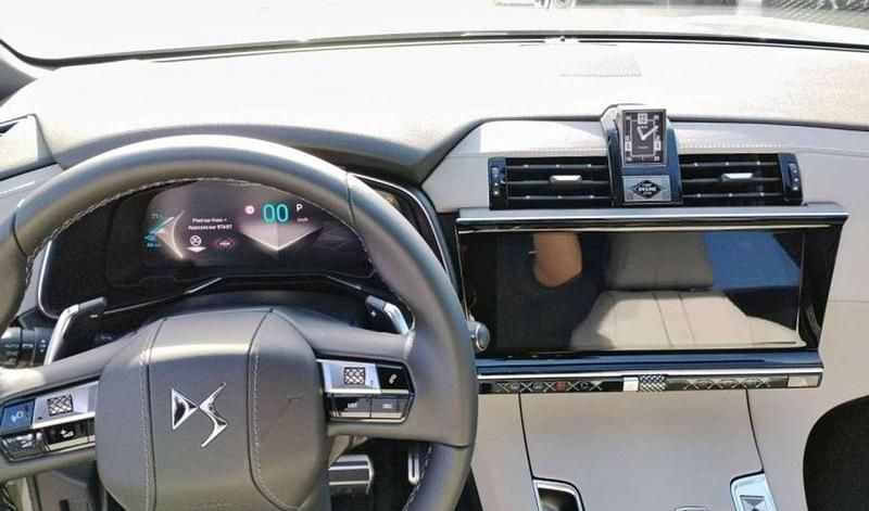 Usata DS Automobiles DS7 Crossback Opera 131 CV (96 kW) 2023 Grigio SUV