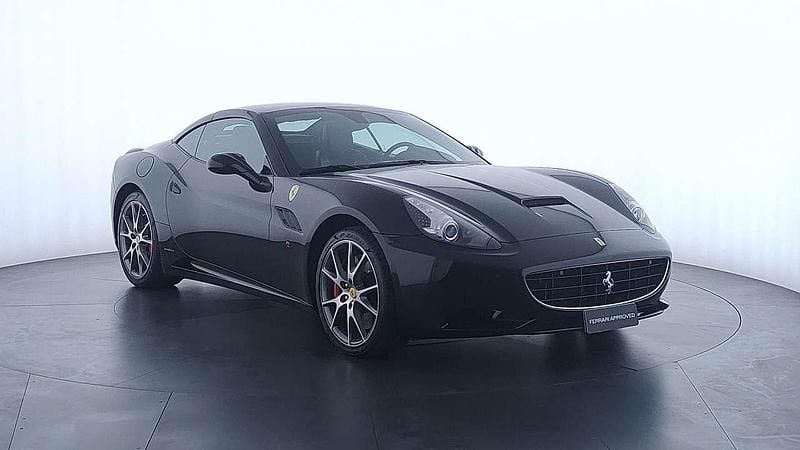 Usata Ferrari California 460 CV (338 kW) 2011 Nero Cabrio