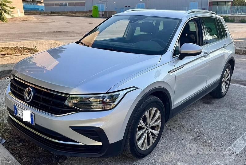 Usata VW Tiguan Life 150 CV (110 kW) 2021 Grigio SUV