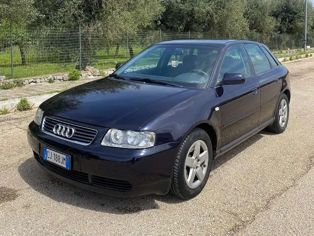 Usata Audi A3 Ambition 110 CV (80 kW) 2000 Utilitaria