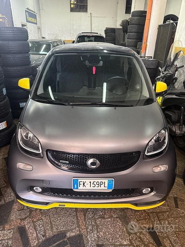 Usata Smart ForTwo Coupé Brabus 89 CV (65 kW) 2017 Grigio Coupé