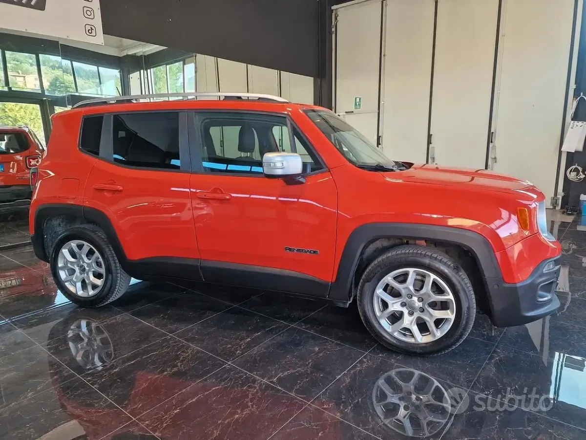 Usata Jeep Renegade Limited 120 CV (88 kW) 2015 Arancione SUV