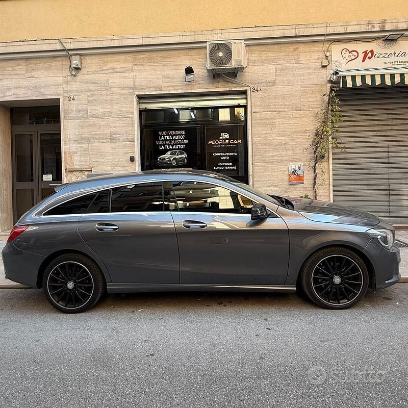 Begagnad Mercedes CLA200 136 HK (100 kW) 2015 Grå Sedan