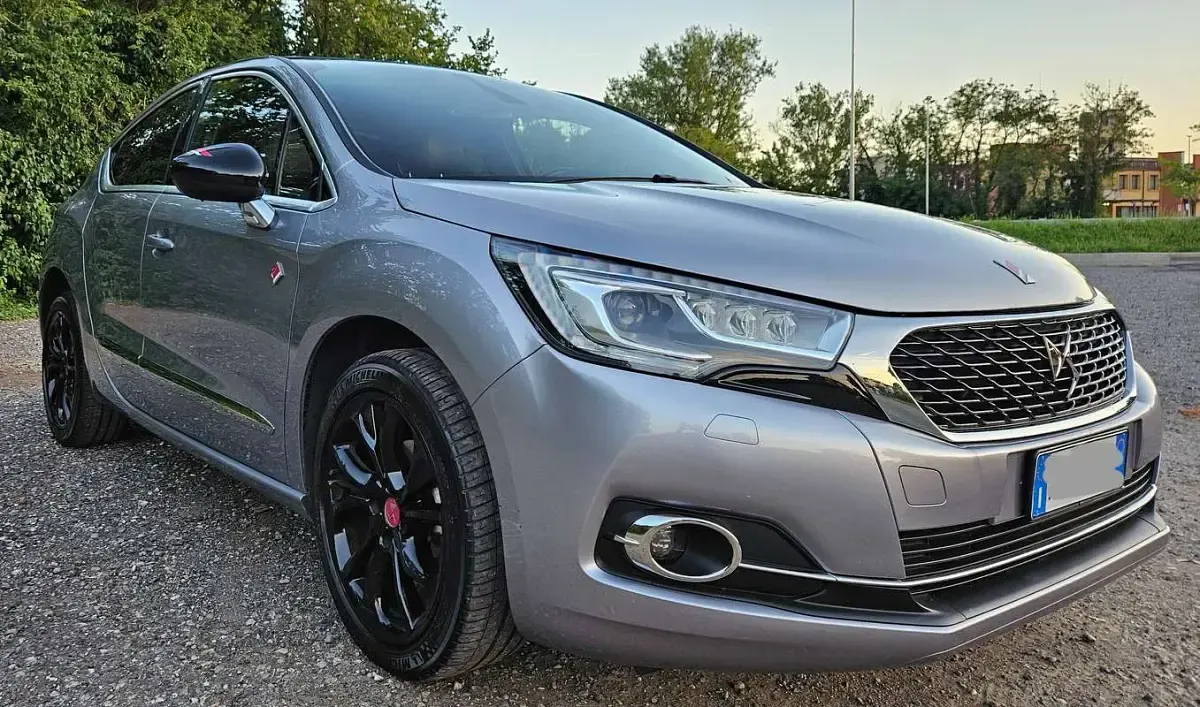 Usata DS Automobiles DS4 Performance 120 CV (88 kW) 2017 Grigio Berlina