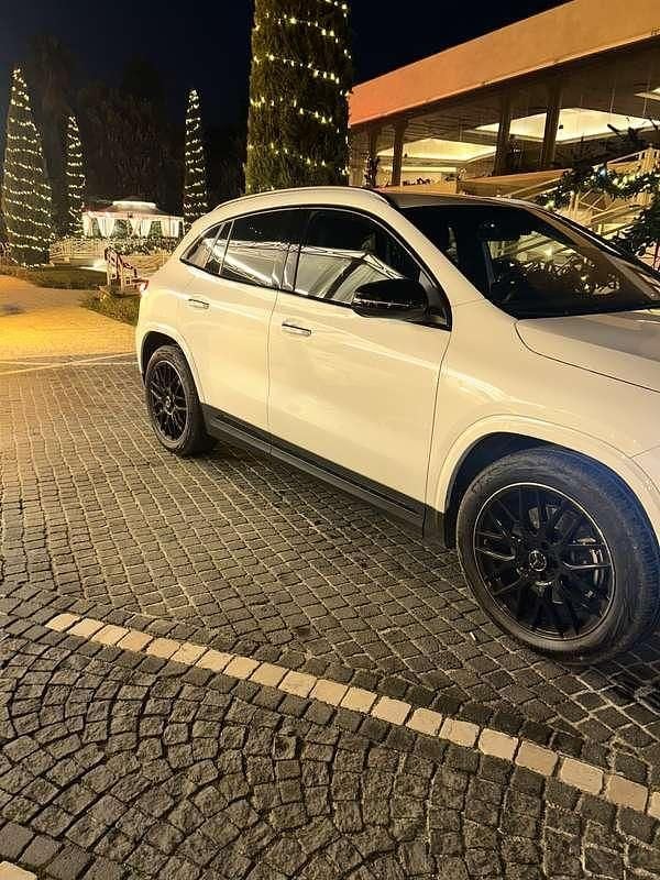 Usata Mercedes GLA200 AMG 150 CV (110 kW) 2024 SUV