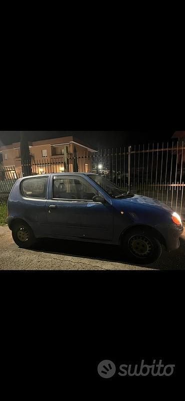 Usata Fiat 600 2002 Blu Utilitaria