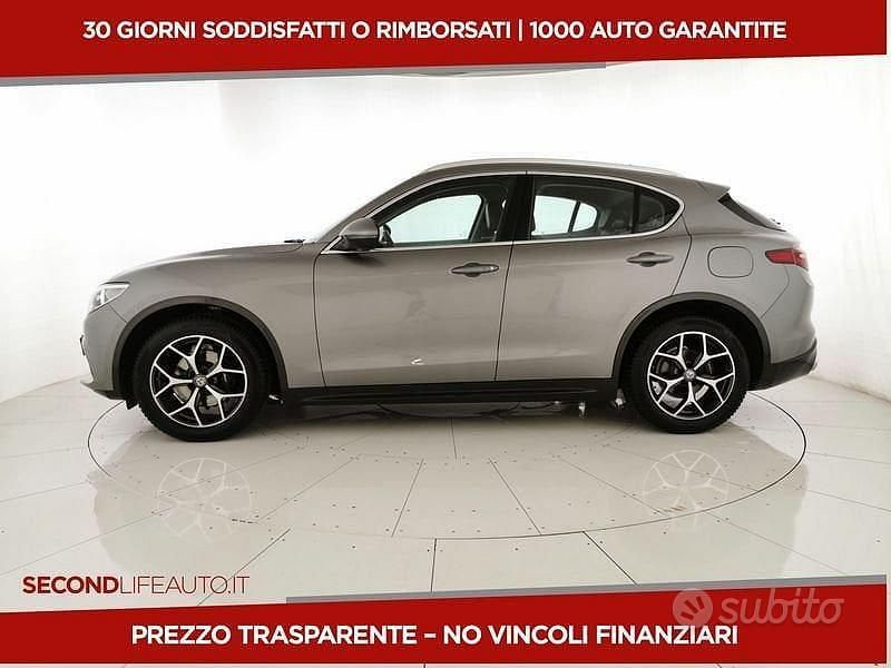 Usata Alfa Romeo Stelvio Executive 190 CV (139 kW) 2020 Grigio SUV