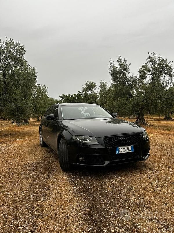 Usata Audi A4 143 CV (105 kW) 2009 Nero Station wagon