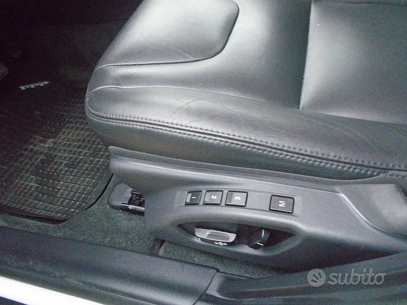 Usata Volvo V60 CC Kinetic 190 CV (139 kW) 2017 Bianco Station wagon