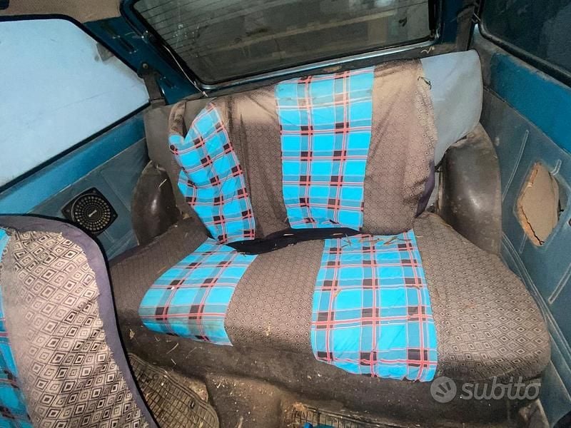 Usata Ford Fiesta 1970 Blu Berlina