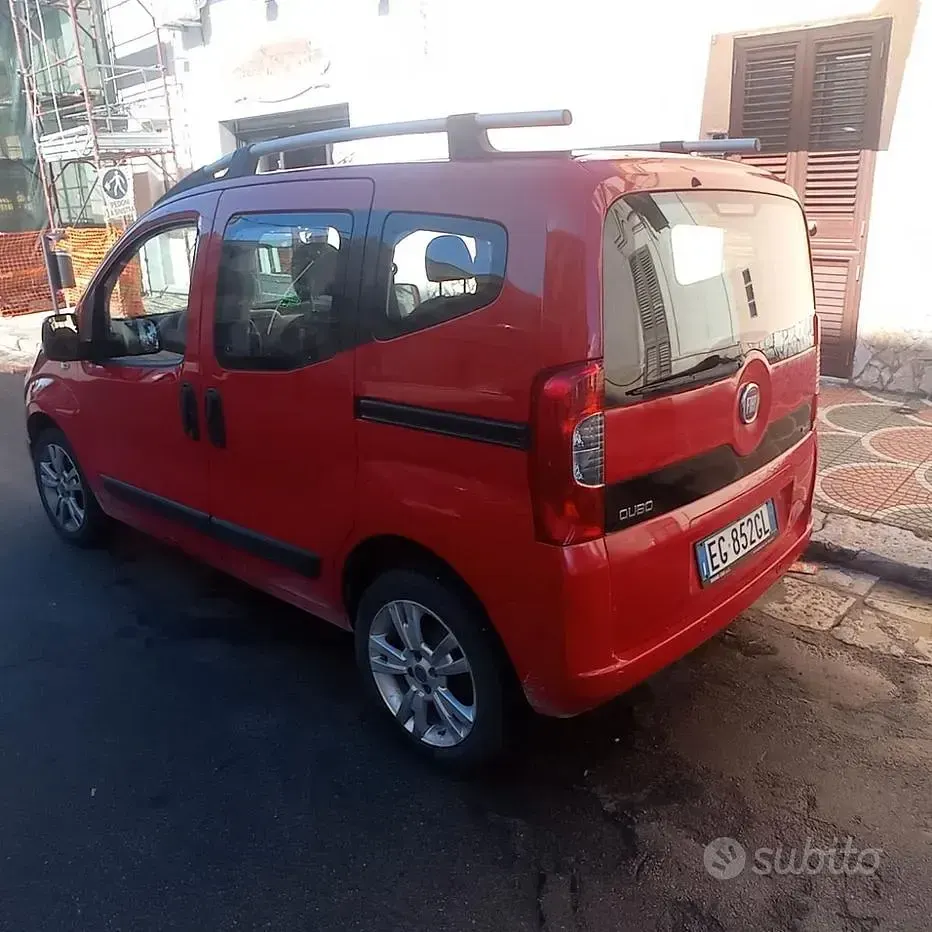 Usata Fiat Qubo Trekking 95 CV (69 kW) 2011 Rosso Monovolume
