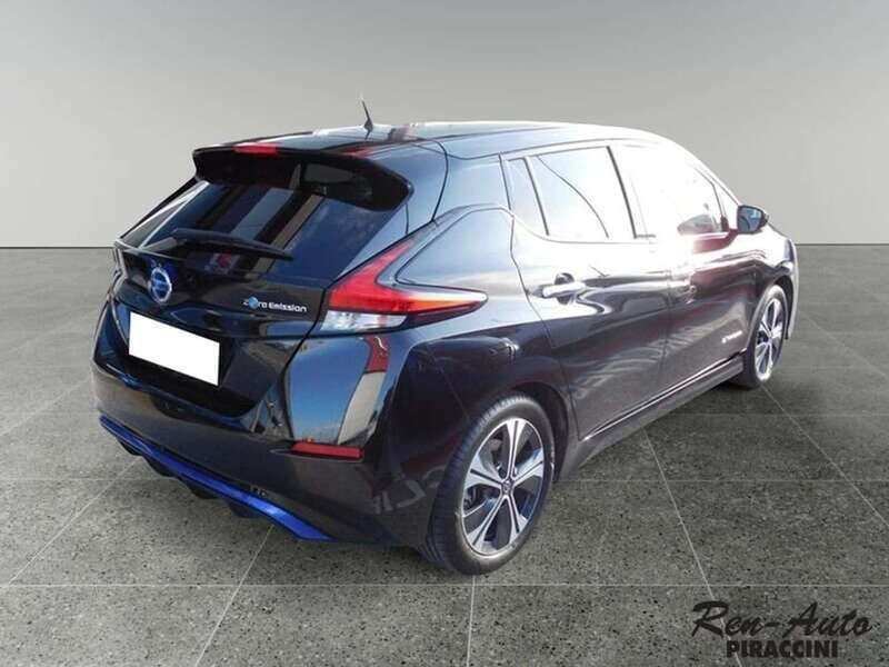 Usata Nissan Leaf N-Connecta 110 kW (150 CV) 2020 Nero Utilitaria