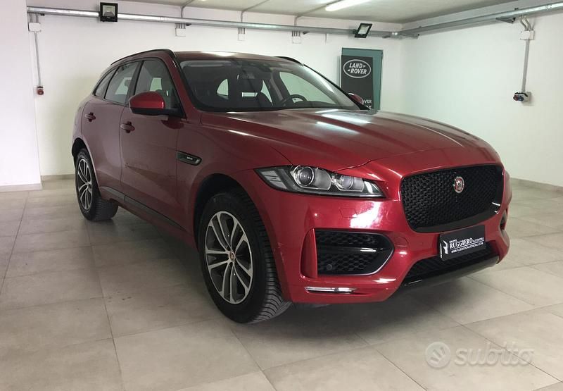 Usata Jaguar F-Pace R-Sport 300 CV (220 kW) 2016 Bordeaux SUV