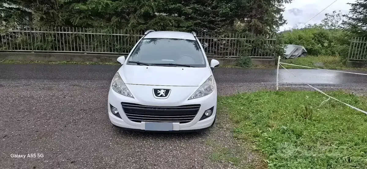 Usata Peugeot 207 95 CV (69 kW) 2010 Bianco Station wagon
