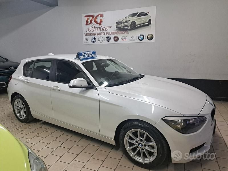 Bianco Usata 2013 BMW 116 Due volumi | 7999 € (Buon prezzo) - Immagine 1/4