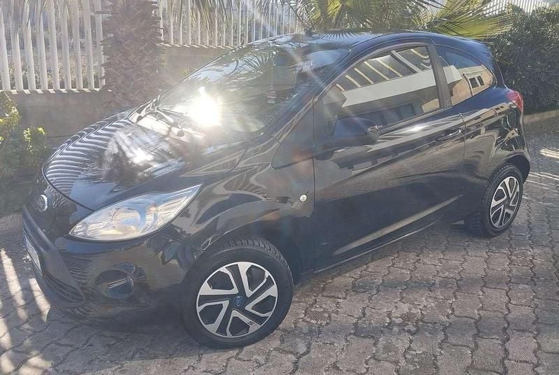 Usata Ford Ka S 75 CV (55 kW) 2011 Nero Utilitaria