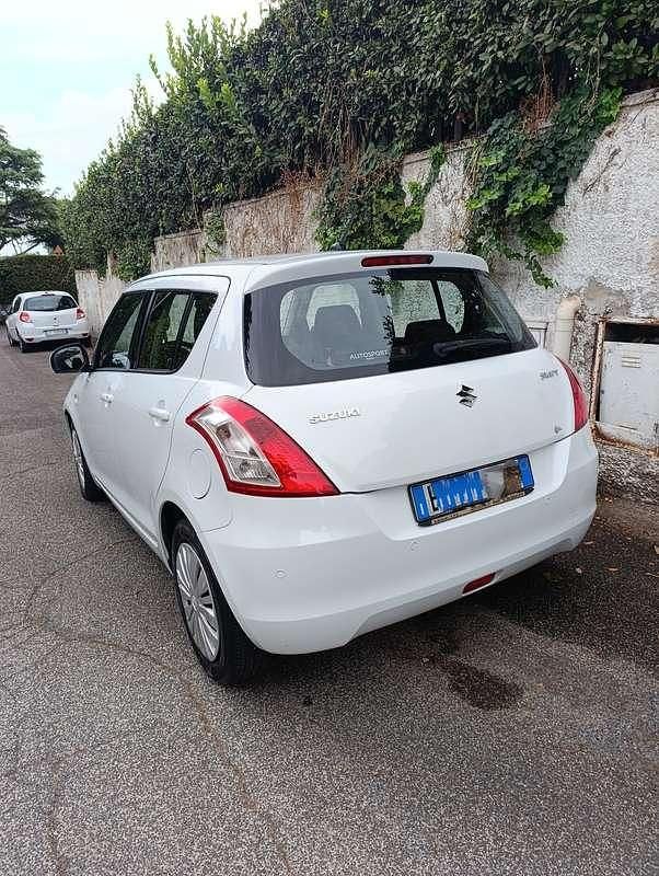 Usata Suzuki Swift 75 CV (55 kW) 2014 Utilitaria