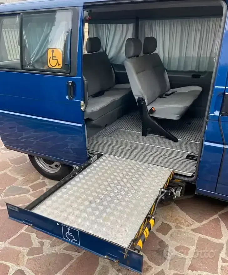 Usata VW T4 84 CV (61 kW) 1994 Bluazzurro Furgone