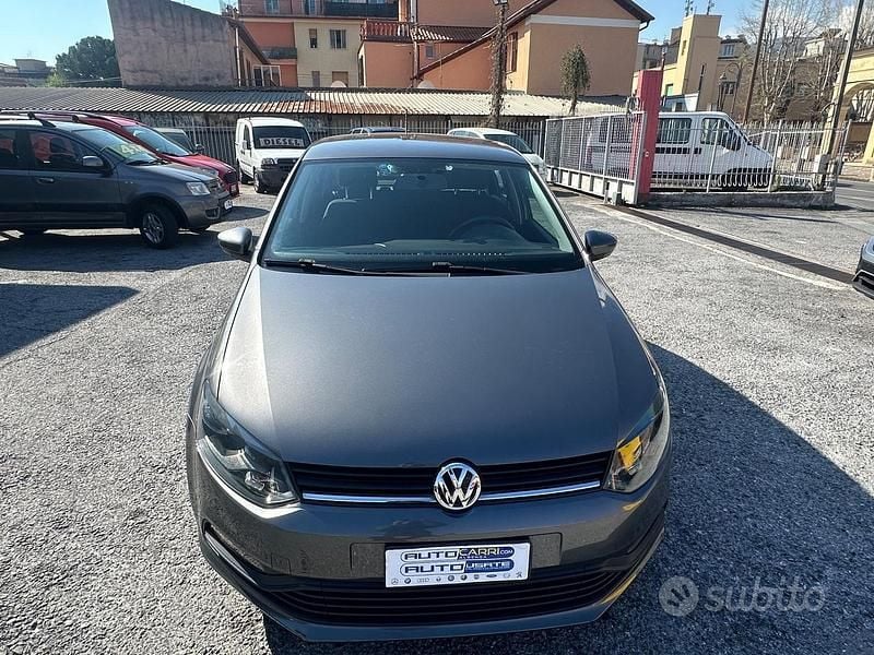 Usata VW Polo Business 75 CV (55 kW) 2015 Grigio Berlina