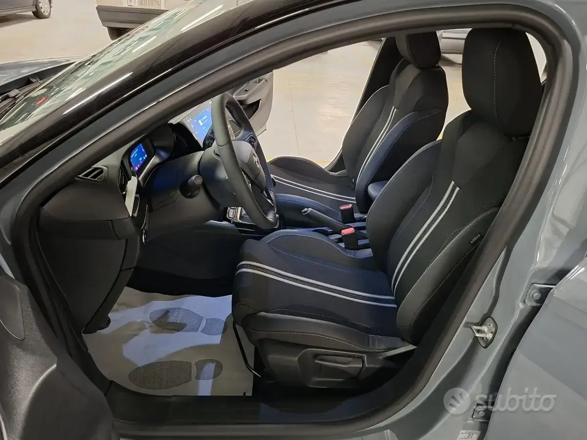 Nowe Opel Corsa 101 KM (74 kW) 2026 Szary Hatchback