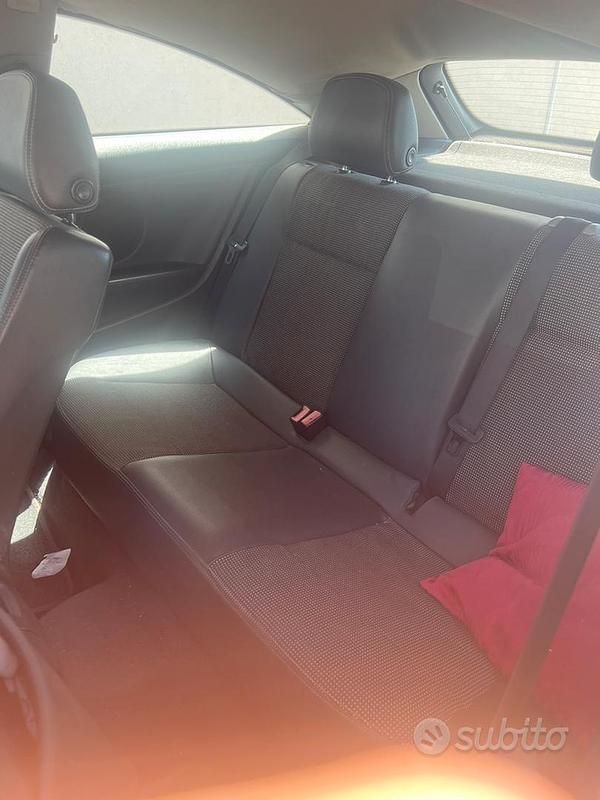 Usata Opel Astra 82 CV (60 kW) 2005 Nero Berlina