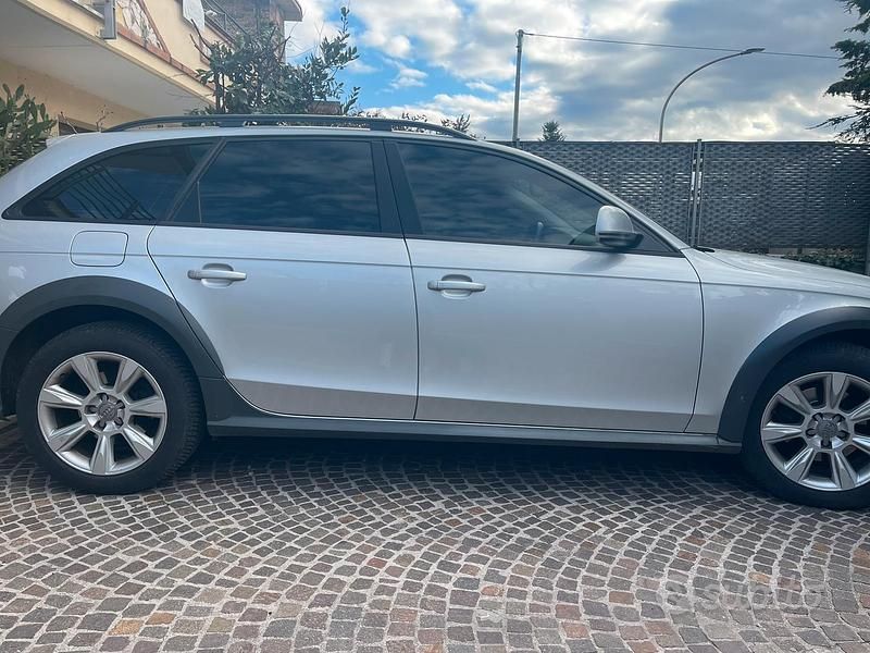 Usata Audi A4 Allroad Advanced Plus 177 CV (130 kW) 2012 Grigio Station wagon