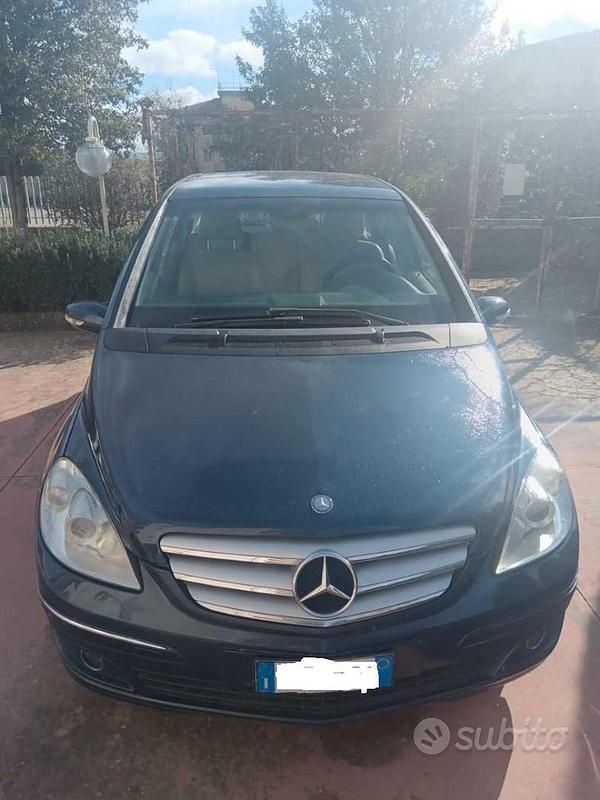 Usata Mercedes B200 2008 Blu Monovolume