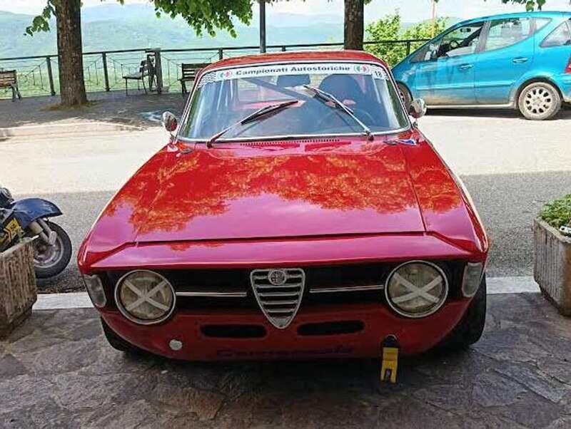 Rosso Usata 1969 Alfa Romeo GT Junior Tre volumi | 40.000 € - Immagine 1/4