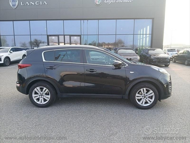 Usata Kia Sportage Urban 132 CV (97 kW) 2018 Nero SUV