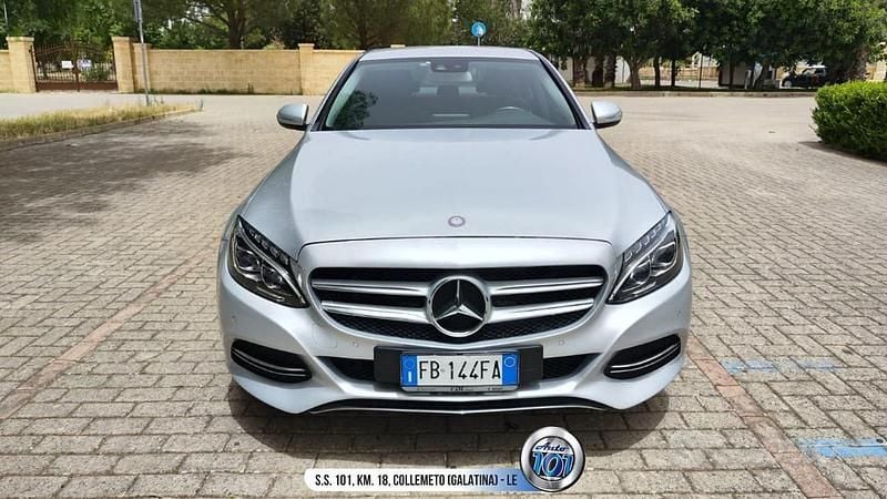 Usata Mercedes C220 Premium 169 CV (124 kW) 2015 Grigio Berlina