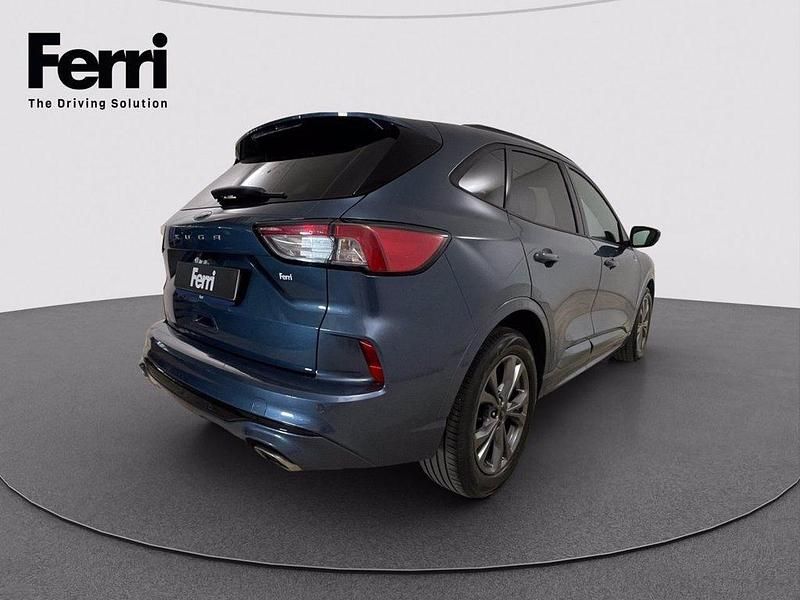 Begagnad Ford Kuga ST-Line X 120 HK (88 kW) 2023 Blå SUV