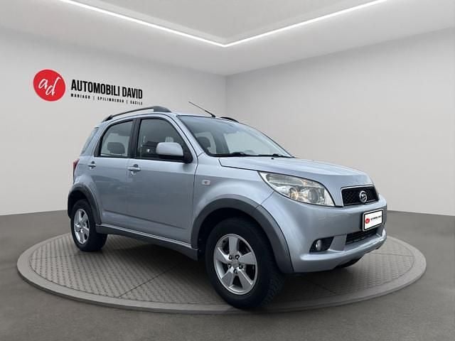 Usata Daihatsu Terios 105 CV (77 kW) 2006 Argento SUV