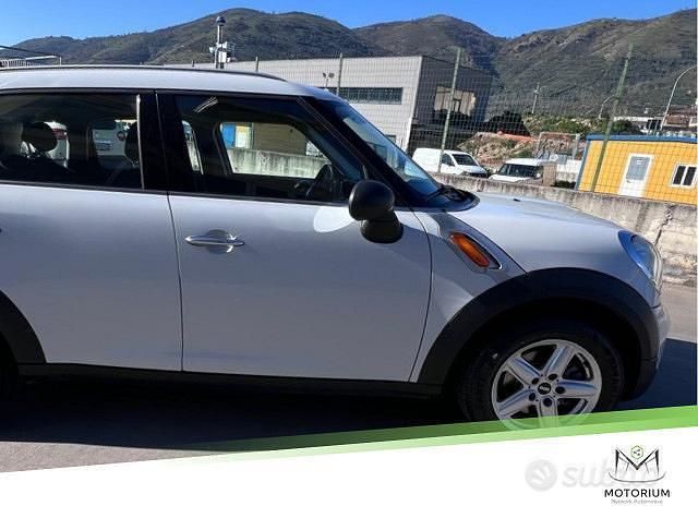 Usata Mini One D Countryman 90 CV (66 kW) 2012 Bianco SUV