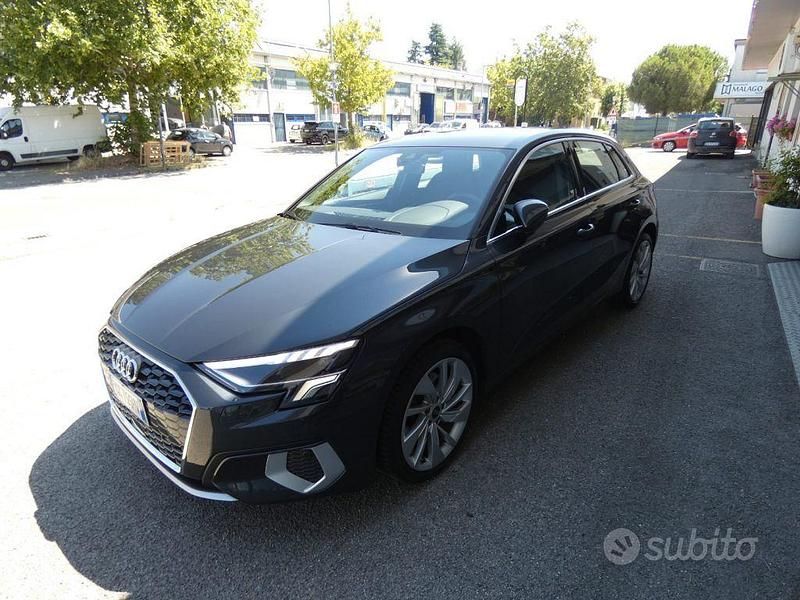 Usata Audi A3 Advanced 110 CV (80 kW) 2021 Grigio Berlina