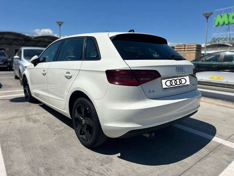 Usata 2013 Audi A3 Sportback Ambition Due volumi | 7500 € (Buon prezzo) - Immagine 1/4