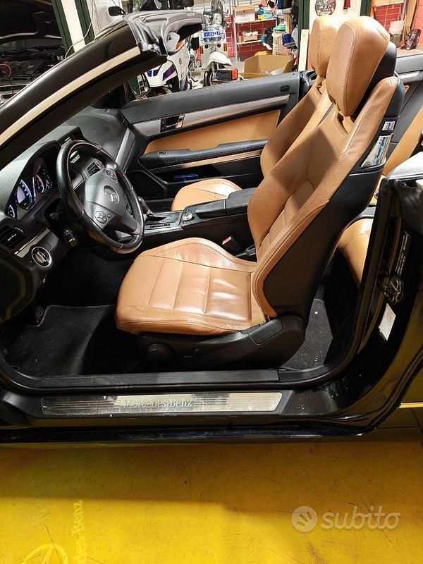 Occasion Mercedes E350 Avantgarde 265 ch (194 kW) 2011 Noir Cabriolet