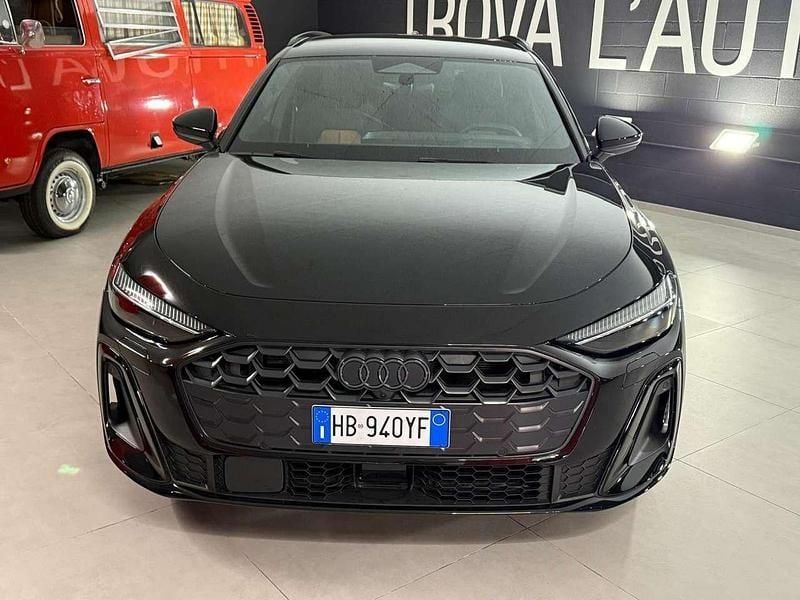 Begagnad Audi A5 S-Line 204 HK (150 kW) 2024 Svart Kombi