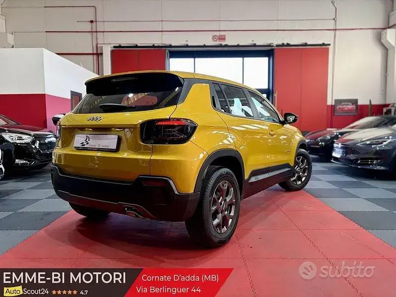 Usata Jeep Avenger Longitude 101 CV (74 kW) 2024 Giallo SUV