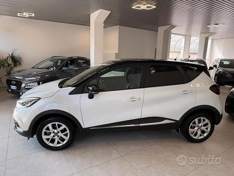 Usata Renault Captur 90 CV (66 kW) 2019 Bianco SUV
