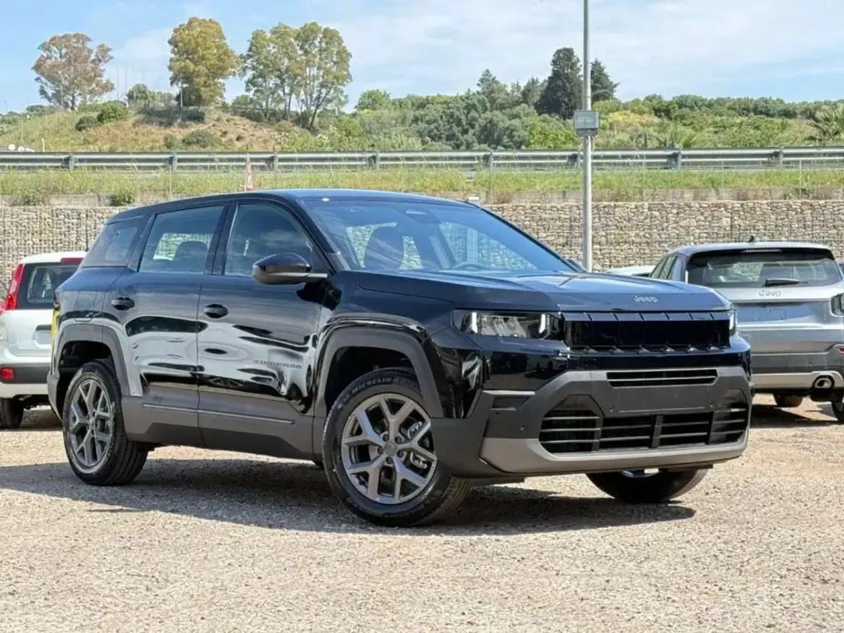 Nuova Jeep Compass Altitude 145 CV (106 kW) 2026 Nero SUV