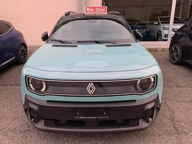 Nuova Renault R4 Komfort 77 kW (106 CV) 2025 Blu Berlina