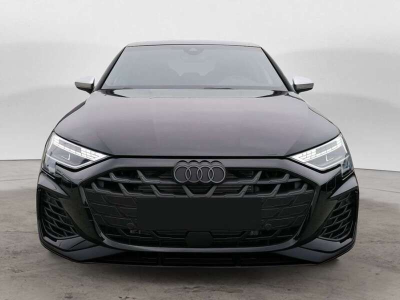 Usata Audi S3 Ambiente 333 CV (244 kW) 2024 Vari colori Berlina