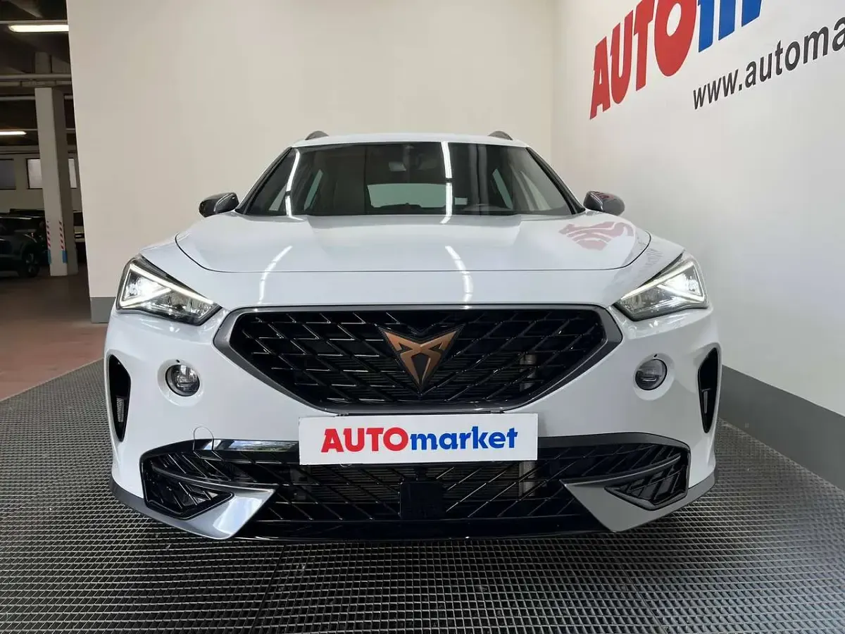 Usata Cupra Formentor 150 CV (110 kW) 2024 Bianco SUV