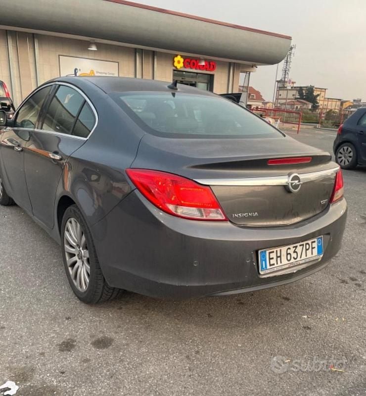Usata Opel Insignia 163 CV (119 kW) 2011 Grigio Berlina