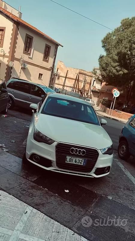 Usata Audi A1 86 CV (63 kW) 2011 Bianco Utilitaria
