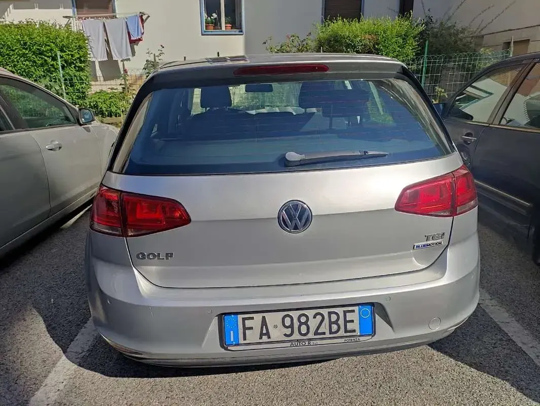 Usata VW Golf VII Comfortline 110 CV (80 kW) 2015 Grigio Berlina
