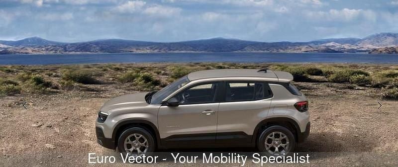 Nuova Jeep Avenger Longitude 101 CV (74 kW) 2025 Grigio SUV